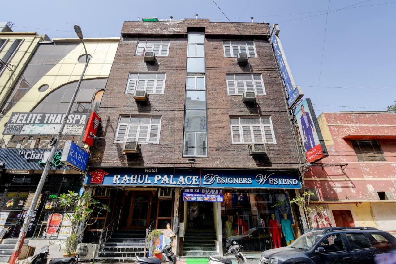 Rahul Palace By Golden Tree Near Metro Station And Ajmal Khan Market Neu-Delhi Exterior foto